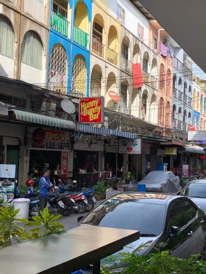 Big Moose Pattaya Ξενοδοχείο Εξωτερικό φωτογραφία