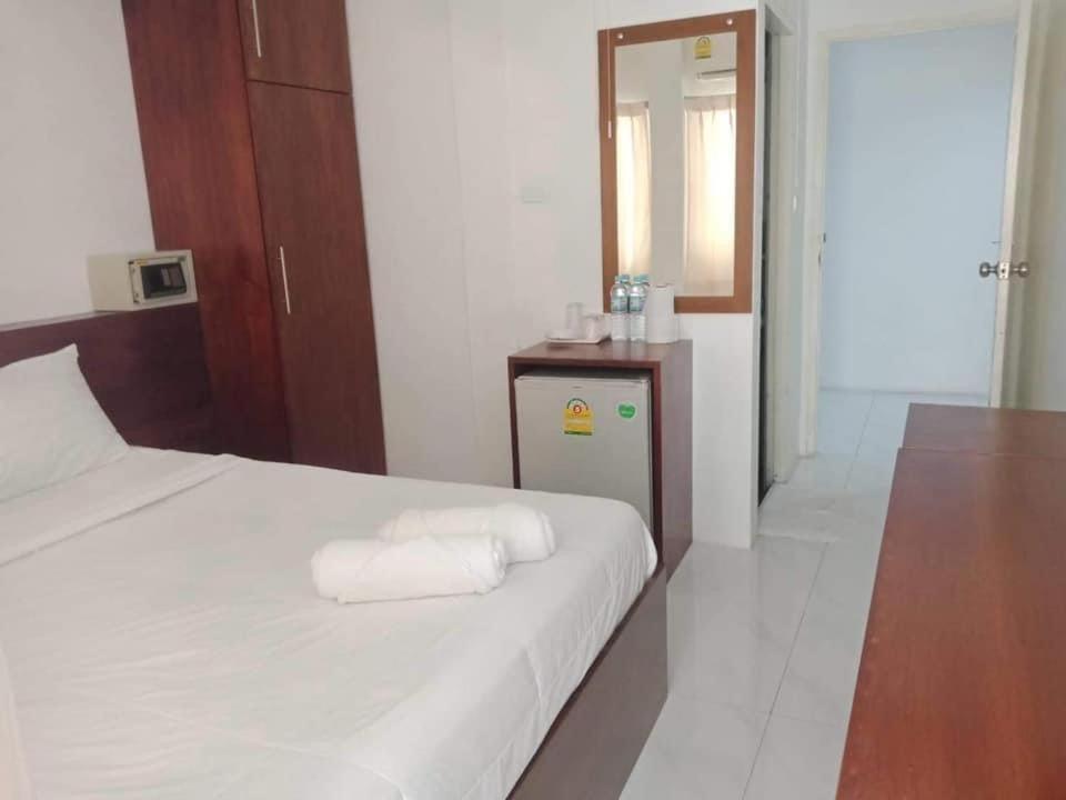 Big Moose Pattaya Ξενοδοχείο Εξωτερικό φωτογραφία